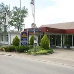 Western Queens Pforzheim-niefern 4*