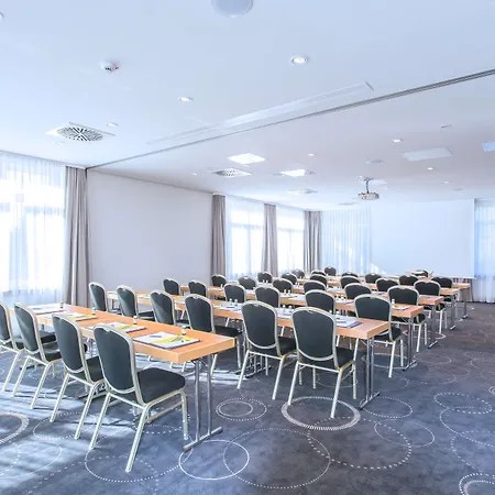 Western Queens Pforzheim-niefern Hotel 4*