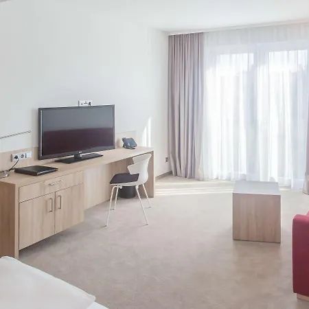 Western Queens Pforzheim-niefern Hotel 4*