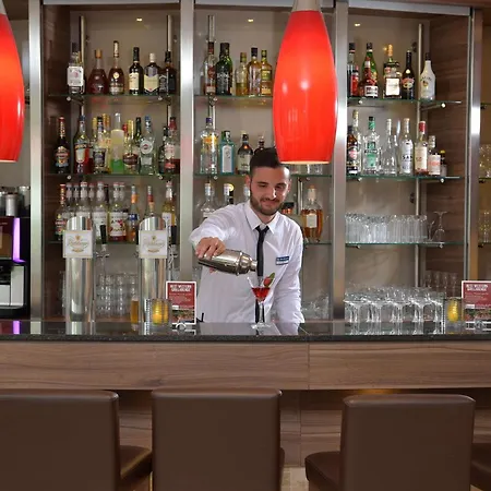 Szálloda Western Queens Pforzheim-niefern