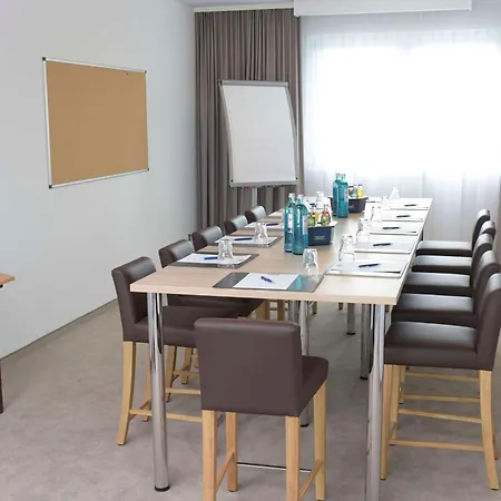 Western Queens Pforzheim-niefern