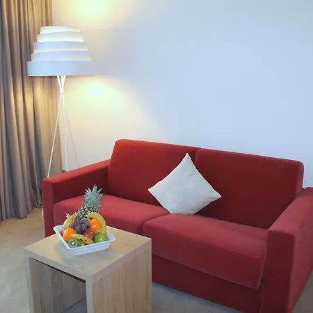 Western Queens Pforzheim-niefern Ниферн-Эшельбронн