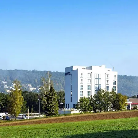 Отель Western Queens Pforzheim-niefern 4*