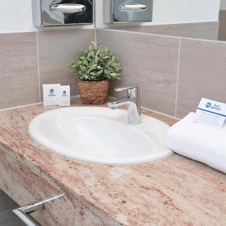 Hotel Western Queens Pforzheim-niefern 4*