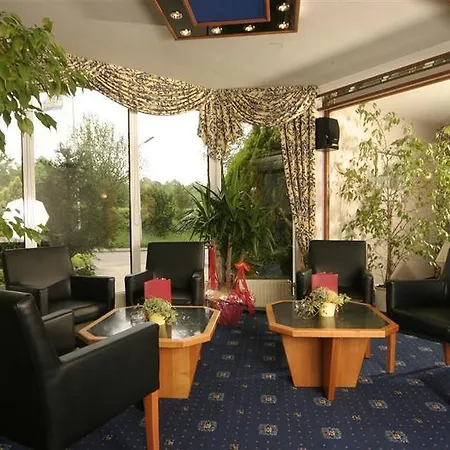 Western Queens Pforzheim-niefern Hotel