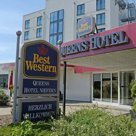 Otel Western Queens Pforzheim-niefern 4*